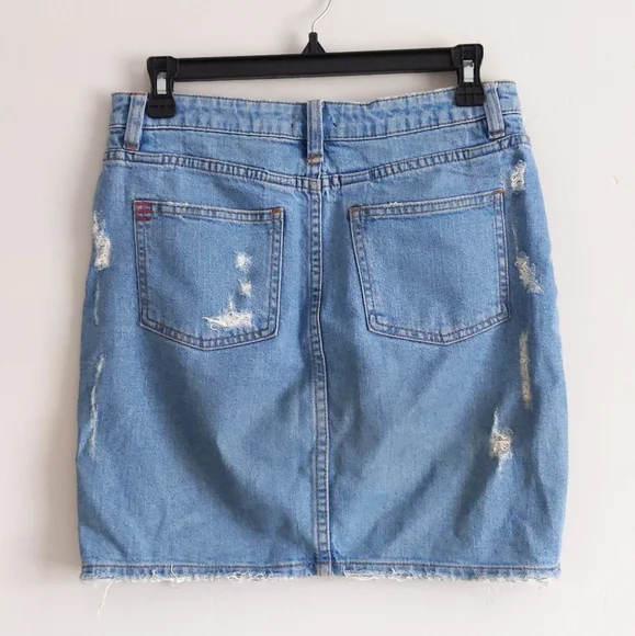 🌿DENIM SKIRT🌿 - Picture 2 of 5